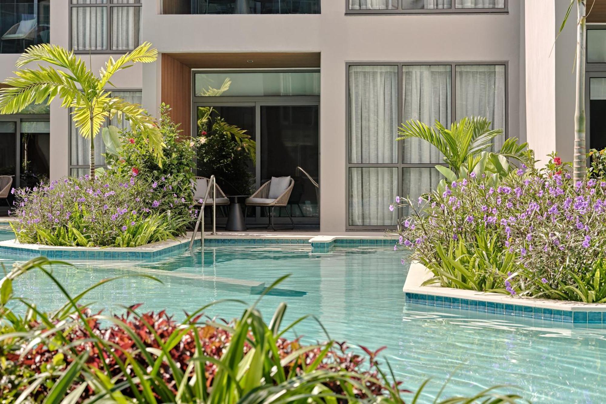 Crowne Plaza Fiji Nadi Bay Resort & Spa, An Ihg Hotel Extérieur photo